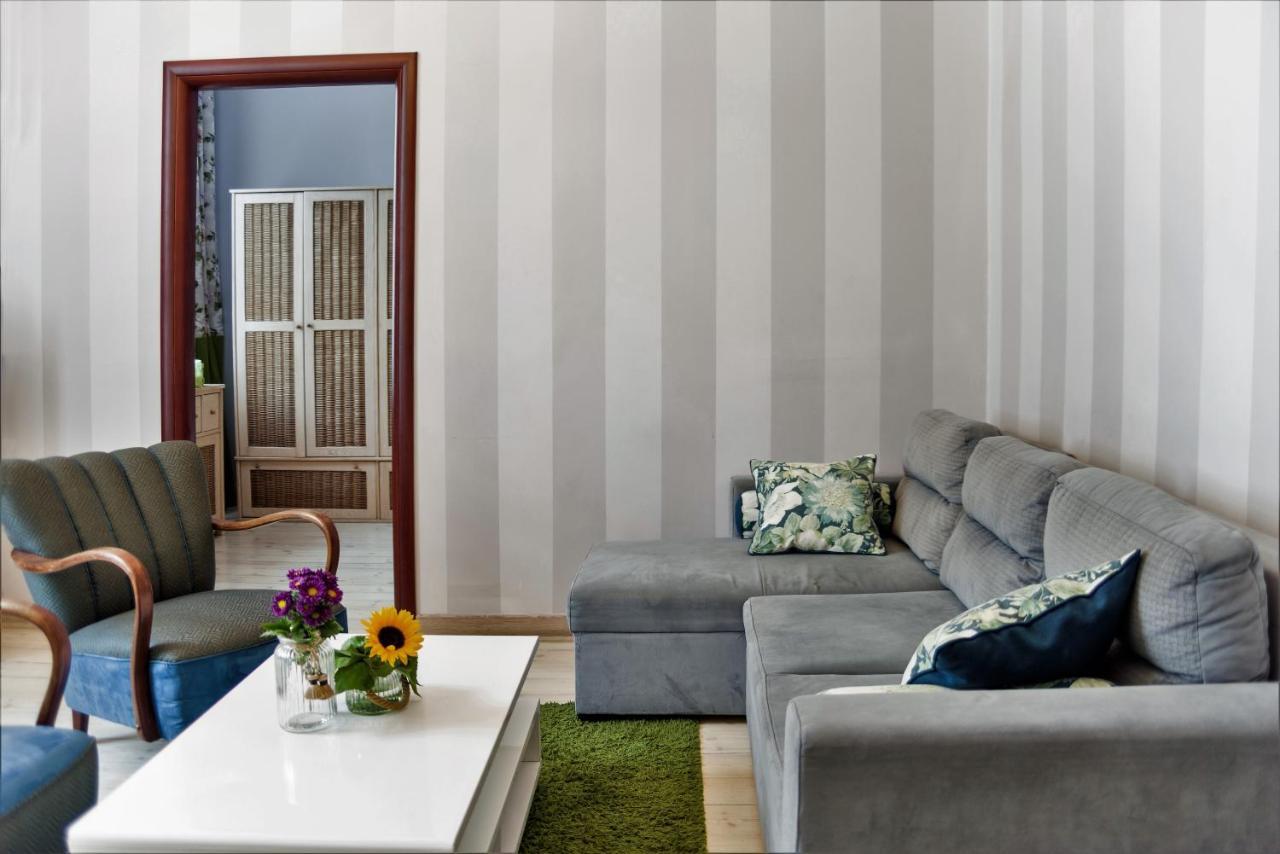 Апартаменти Apartament Chmielna Bis Варшава Екстер'єр фото
