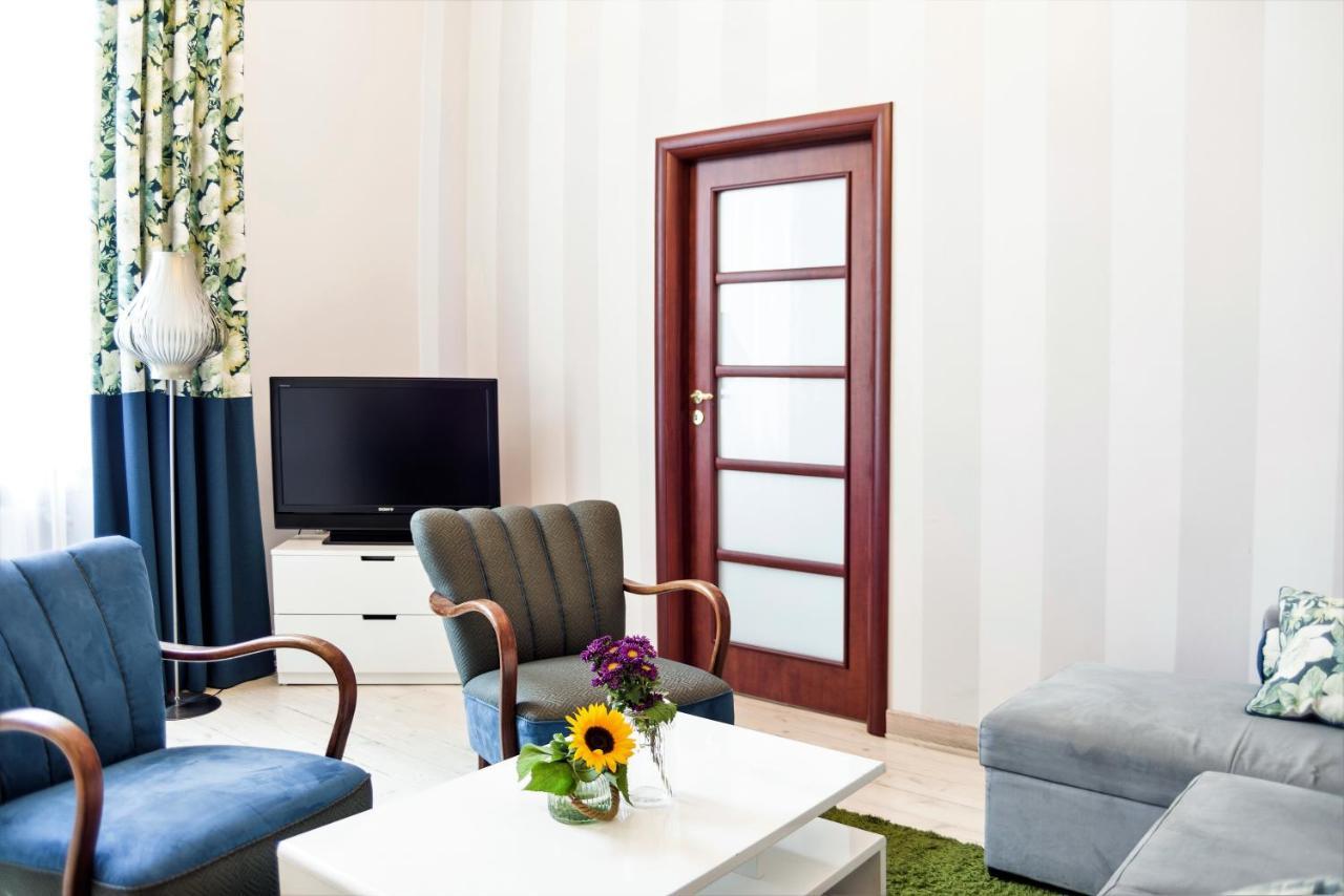 Апартаменти Apartament Chmielna Bis Варшава Екстер'єр фото