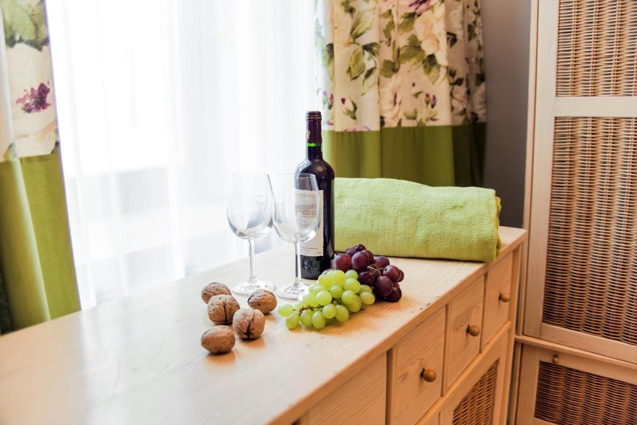 Апартаменти Apartament Chmielna Bis Варшава Екстер'єр фото